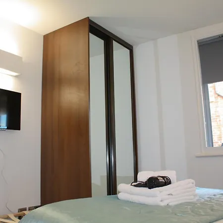 Merchants Place * York